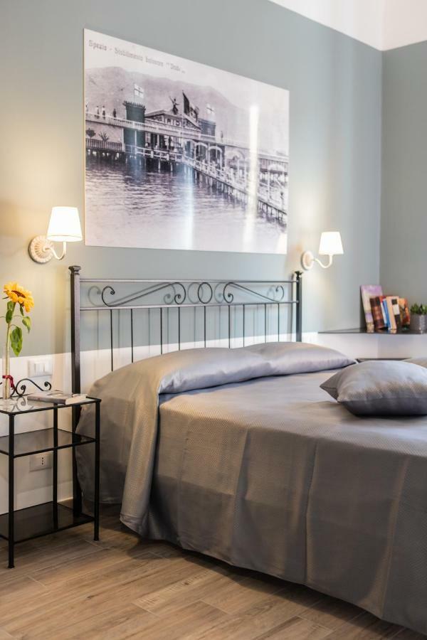 Demithos Rooms La Spezia Exterior foto